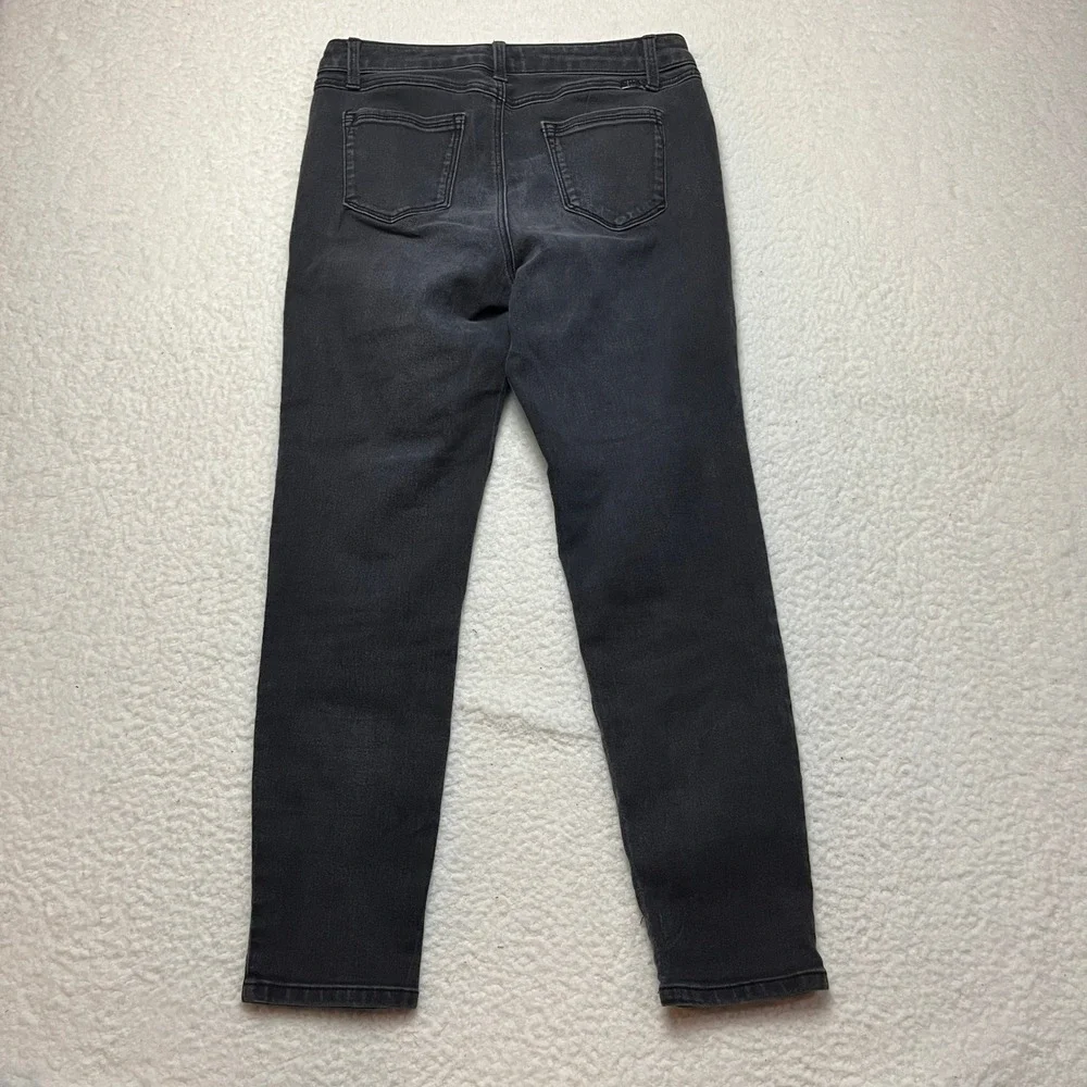 1822 Denim keywords dark